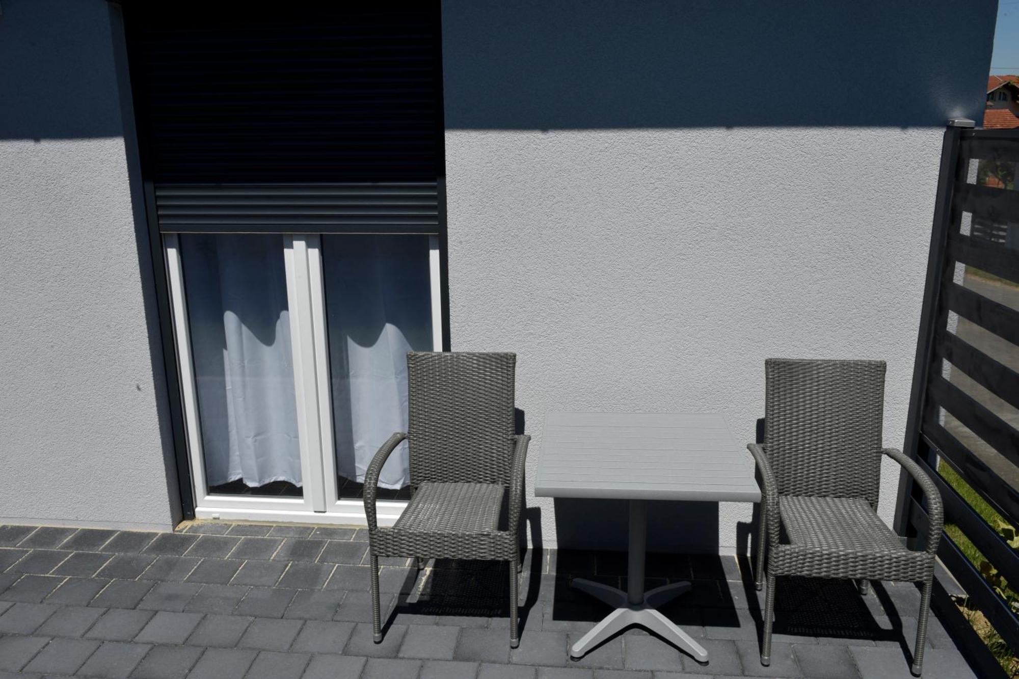 Apartmani I Bungalovi Trojka Banja Luka Cameră foto